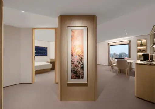 Jinling Tower Magic Three-Bedroom Family Room